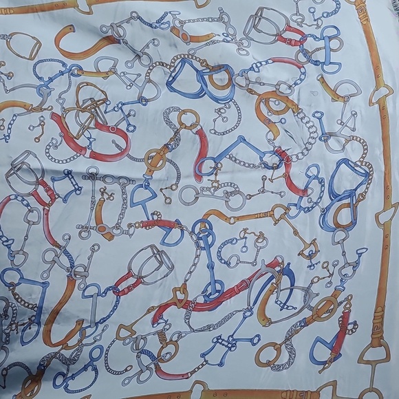 FRANCO FERRARI 100% Silk Blue Floral and Chain Pattern Scarf Extra Large - Picture 4 of 16